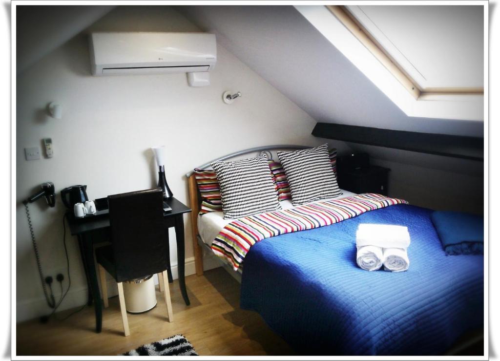 London Malvern Road Rooms To Let Номер фото